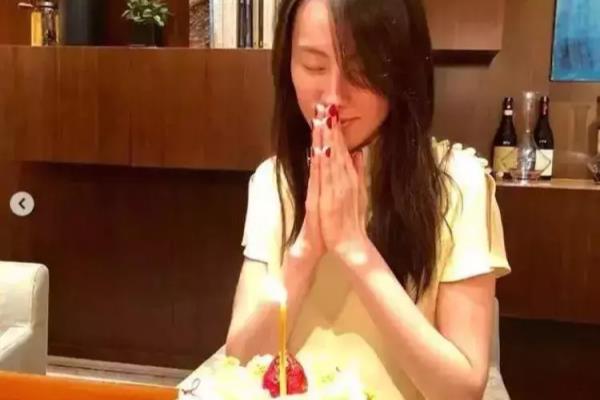 李泽楷老婆梁洛施分手费（5亿分手费）.