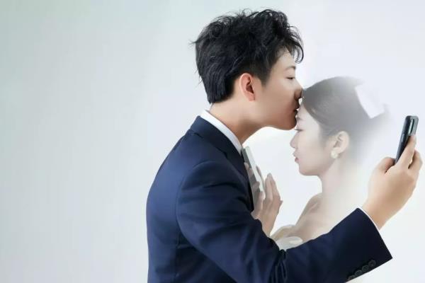 男人总是怀疑老婆出轨的原因（一个男为什么总是感觉老婆有外遇）.